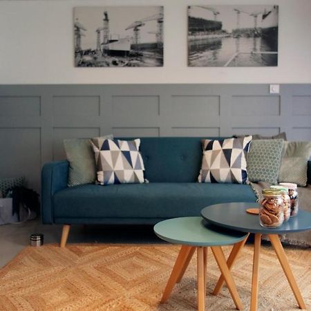 Houseboat Apartment With Water Terrace, Free Parking, Free Bikes & Fast Wifi Amsterdam Luaran gambar