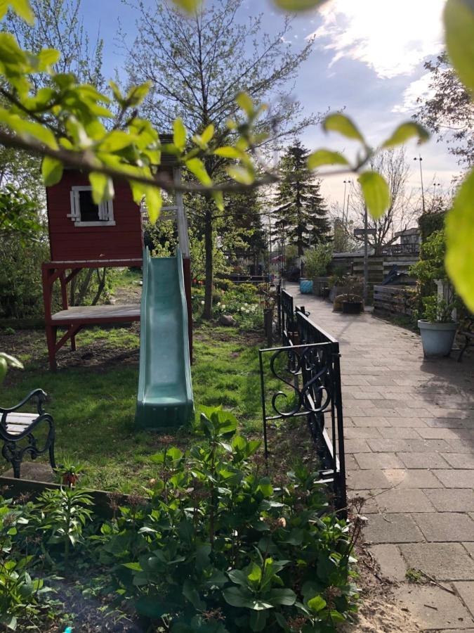Houseboat Apartment With Water Terrace, Free Parking, Free Bikes & Fast Wifi Amsterdam Luaran gambar